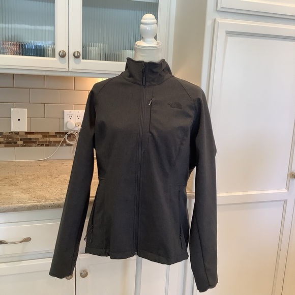 The North Face Women's Gray Windwall Jacket Size LG - Picture 1 of 12
